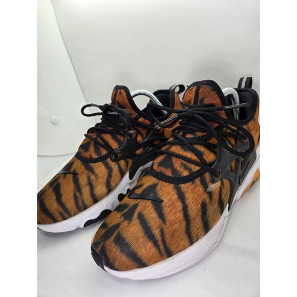 Nike React Presto Premium Shoes Men\'s 7.5 Tiger Print Running Athletic Sneakers